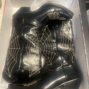 Jeffrey Campbell SpiderWeb boots size 9.5